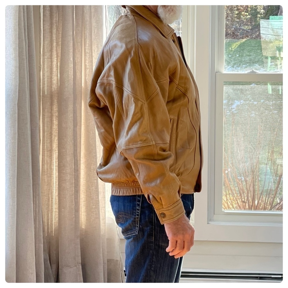 Vintage Bellavia Tan Leather Bomber Jacket - Picture 10 of 13
